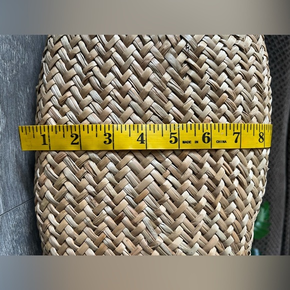 INC x Popsicle Brand Collaboration Colorful Pom-Pom Straw Tote Beach Bag. NWOT! - Picture 12 of 13